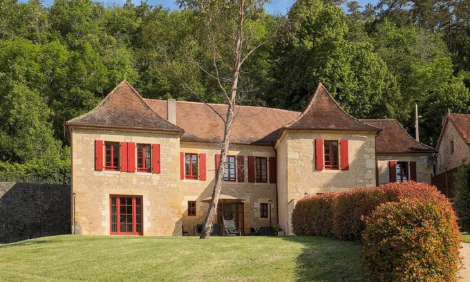 Les Eyzies House | Comtesse de Dordogne