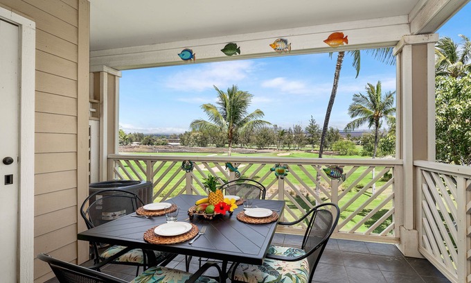 Waikoloa Condo | 🏖️Concierge Included | Walk to Restaurants & Shopping | AC | Infinity Pool!