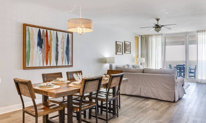 Long Beach Condo | Condo ∙ 3 bedrooms ∙ 10 guests