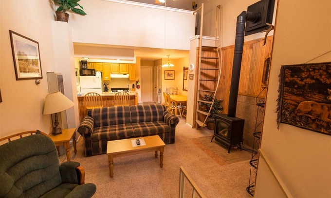 Red River Condo | Condo in the mountains!