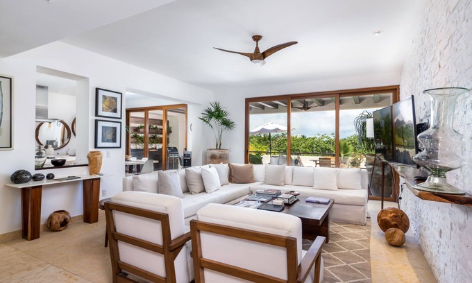 Punta de Mita Condo | Condo Ola Linda in Las Terrazas Punta Mita - Daily housekeeping + cook+concierge