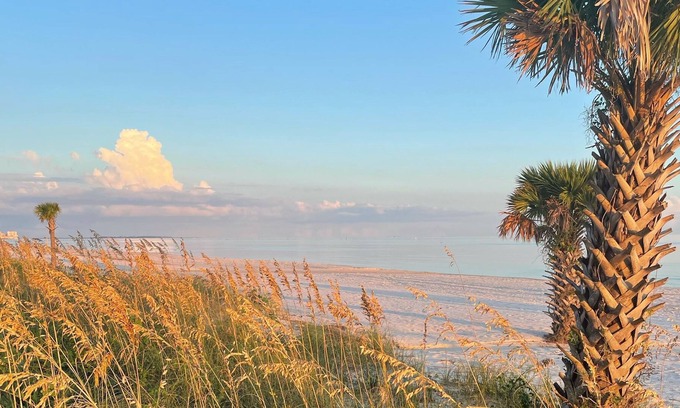 Biloxi Condo | Condo steps from the beach, situated in the heart of Biloxi fun!!!🏝