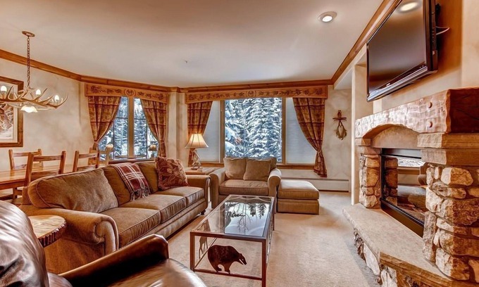 Beaver Creek Condo | Condo with ski-in access | Ski Storage, Hot Tub