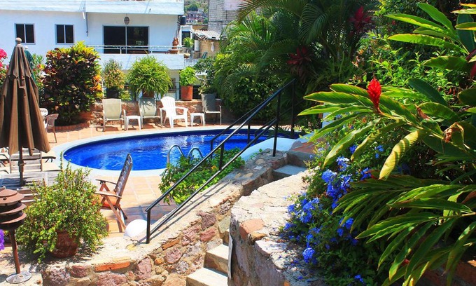 Alta Vista Apartment | Condo Zucarito