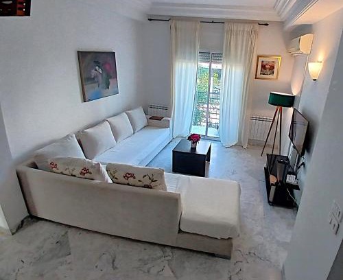 Les Berges Du Lac II Apartment | Confort Inn Lac 2