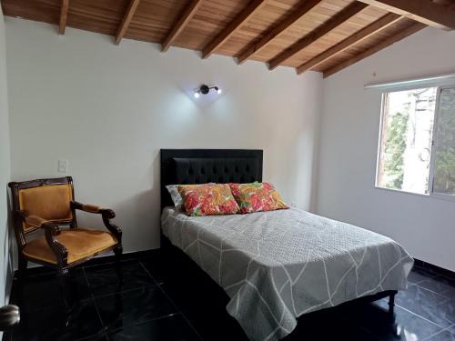 San Javier Apartment | Confortable Apartamento-Graffiti Tour