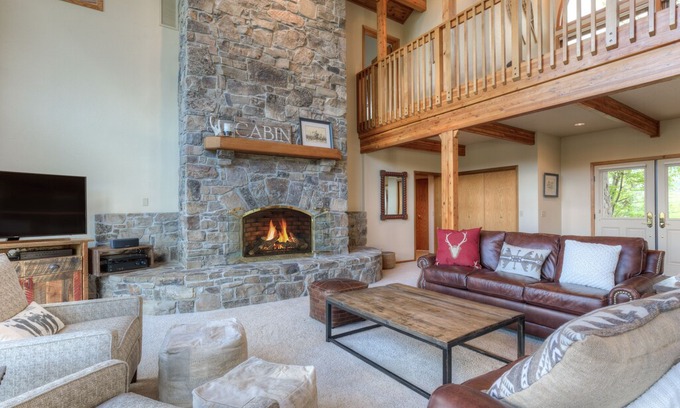 Big Sky House | Contactless Check-in/out Process! The Chief Joseph Lodge-Overlooks all of BigSky