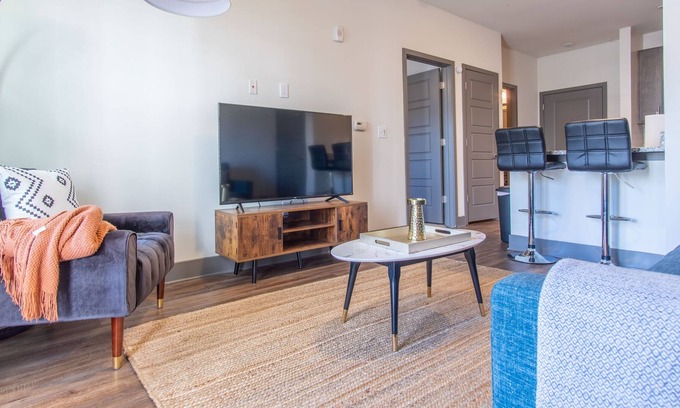 Hurstbourne Apartment | Contemporary 1BR Suite | Pool, Parking + Gym C