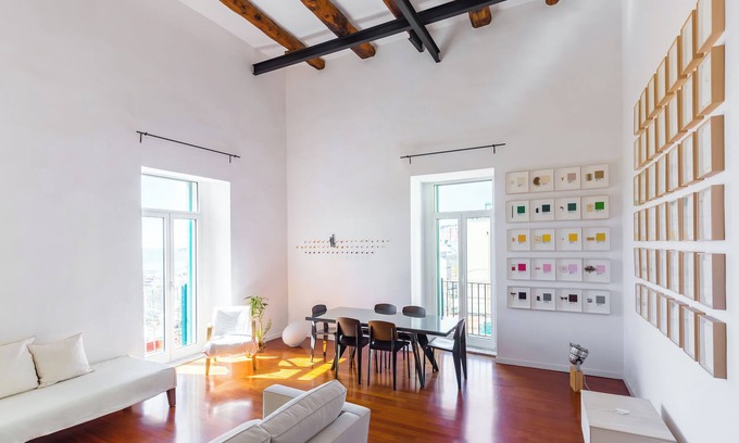 Vittorio Emanuele Apartment | Contemporary Art House with a view