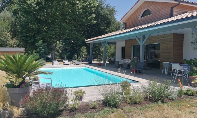 Le Teich House | Contemporary house, quiet, with comfortable swimming pool 4 bedrooms