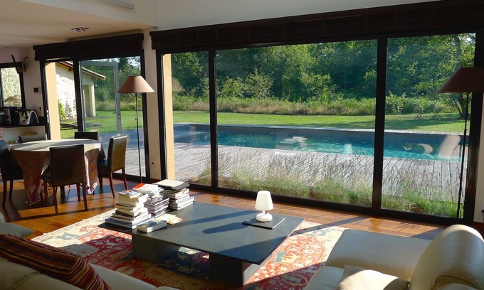 Cestas Villa | Contemporary villa SOUTH WEST, tranquility in the COUNTRYSIDE, near sea and town