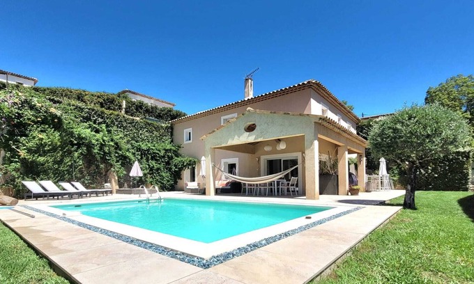 Pegomas Villa | Contemporary villa with swimming pool - haven of peace
