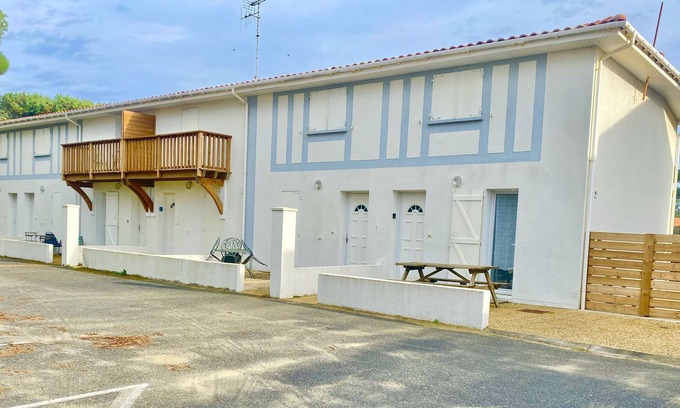 Contis-les-Bains House | Contis plage Charming semi-detached houses 300 m from the beach, and Riviere, forest
