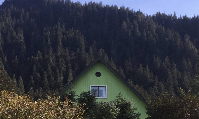 Salmon Creek House | CONVENIENCE WITH A VIEW!