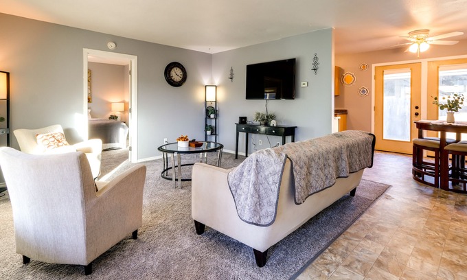 Northeast Anchorage Apartment | Convenient Anchorage Apartment ~ 6 Mi to Town!