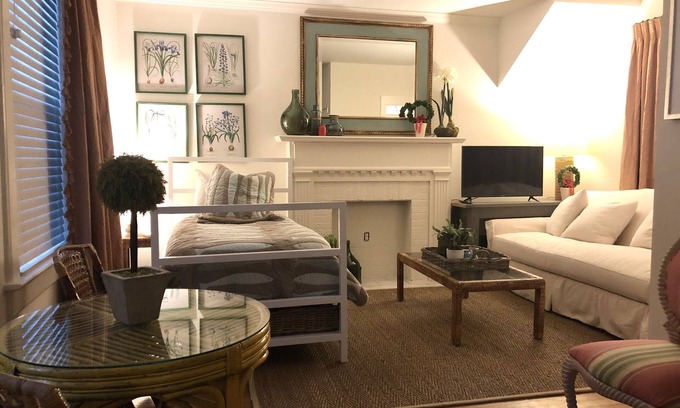Mid City South House | Convenient quiet LSU Location near City Park, coffee shops, restaurants and bars