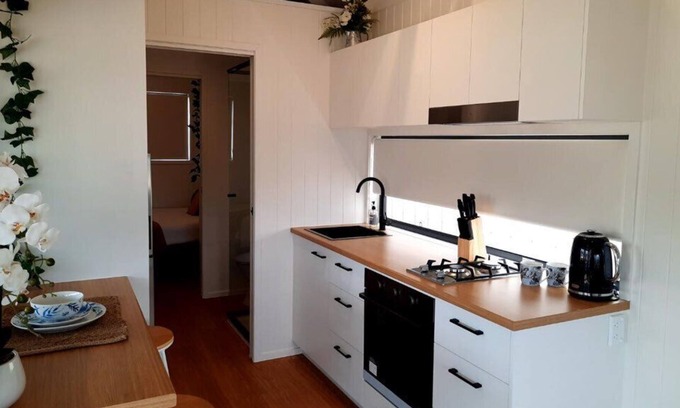 Gatton Cabin | Convenient Tiny House ~ Lockyer Valley Gatton
