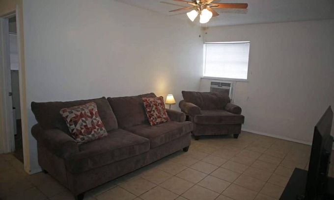 Lawton Apartment | Conveniently Located Apartment Near the Fort Sill Entrance Gate!