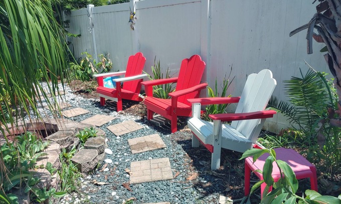 Bearss Plaza House | Conveniently Located Pool Home w/Free WiFi & Vaulted ceiling