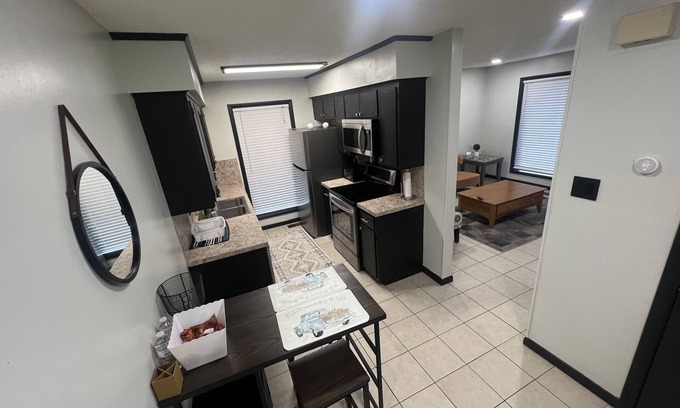 Fort Smith House | Conveniently located duplex!