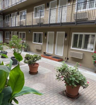 Downtown San Jose Hotel | Convention Center Inn & Suites
