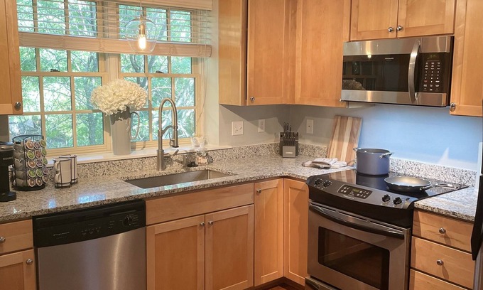Fayetteville Condo | Converted Church condo 1 block north of Dickson ST.
