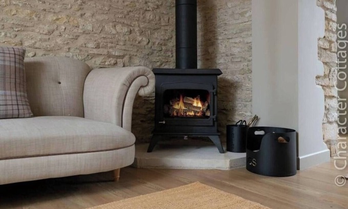 Rendcomb House | Converted Cotswold Barn; Tranquil Escape, Sleeps 4