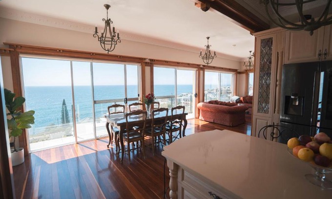 South Coogee House | Coogee Castaway