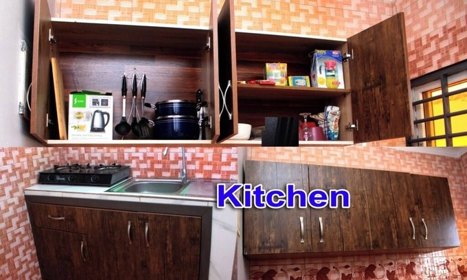 Tema Bed & Breakfast | Cool bed & breakfast with AC in Ashiaman Kubekro No 8