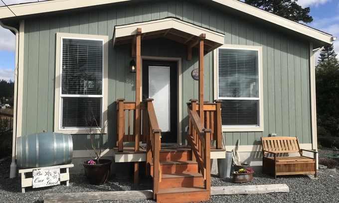 Camano Island House | Cooper's Cottage