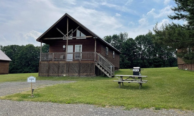 Milford Cabin | Cooperstown Double Play Cabins 2 Near Baseball