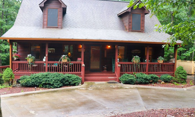Ellijay House | Coosawattee River Resort, Ellijay Cozy Bear Cabin
