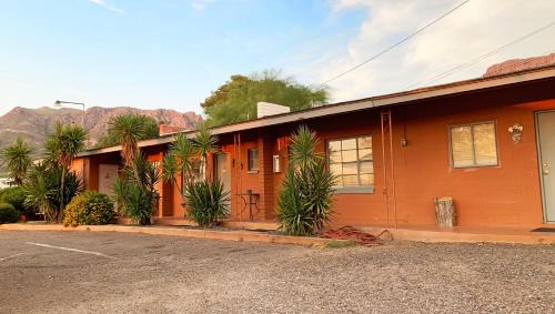 Superior Hotel | Copper Mountain Motel