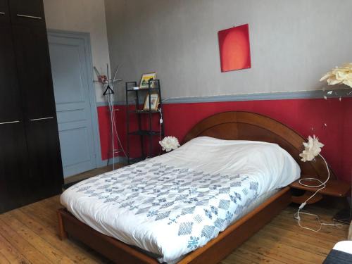 Armentieres House | Coquelicot