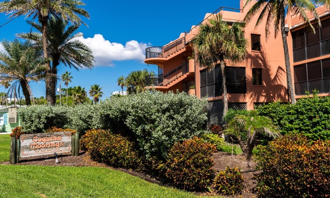 Bradenton Beach Condo | Coquina Moorings 206 Condo With Pool Boat Dock And Awesome Bay Views