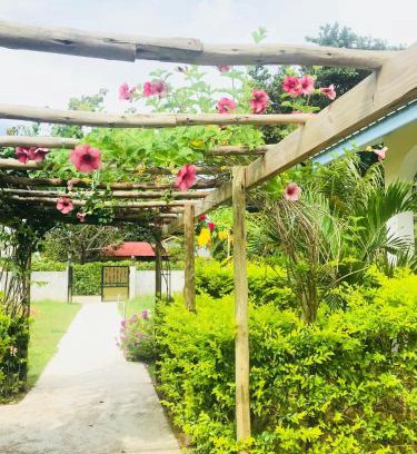 La Passe House | Coral Apartments