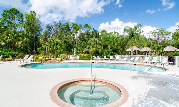 Ole Condo | CORAL FALLS - Updated Coastal Condo with Waterfall Pool Views