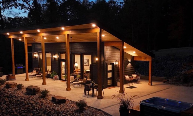 Olivehill Cabin | Coral Ridge on Indian Creek