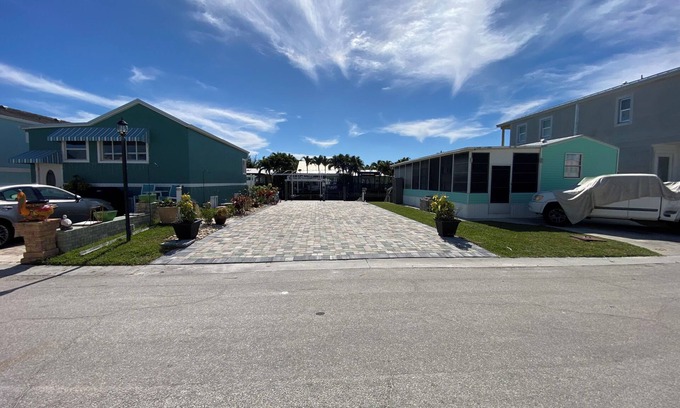 Hutchinson Island South House | Coral's Canal RV LOT ONLY