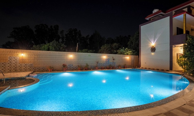 Bail Parao Hotel | CORBETT D RESORT