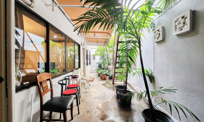 Bang Rak Hotel | Cordia Residence Sathorn By Zuzu