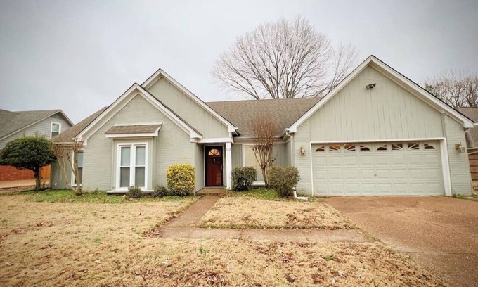 Cordova House | Cordova! Modern 3BR, Hot tub&bbq