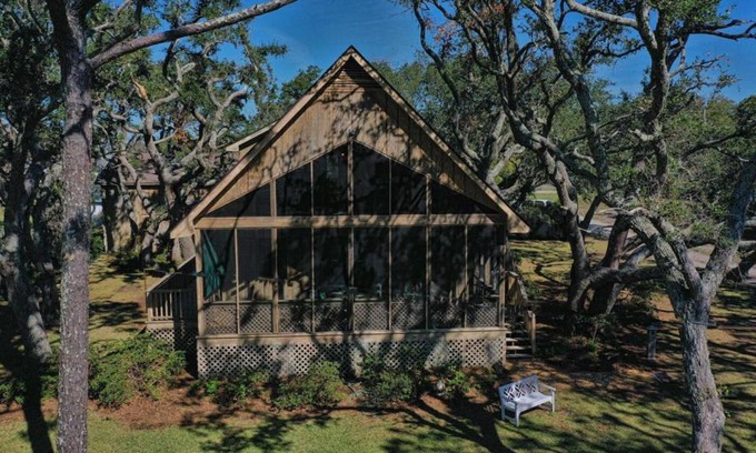 Harkers Island House | Core Sound Lodge