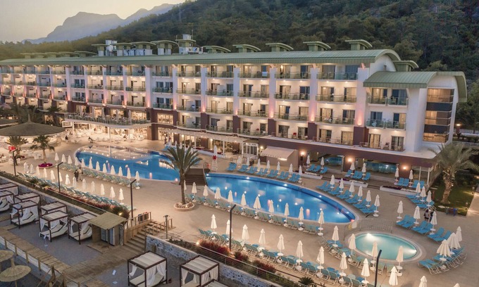 Goynuk Resort | Corendon Playa Kemer