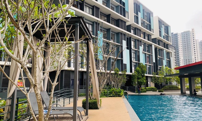 Kota Warisan Apartment | CoreSoho Suite by BKAstaycation KotaWarisan Sepang KLIA Airport, Free WiFi