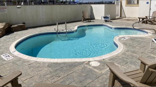 Ocean City Apartment | Cori Noel
