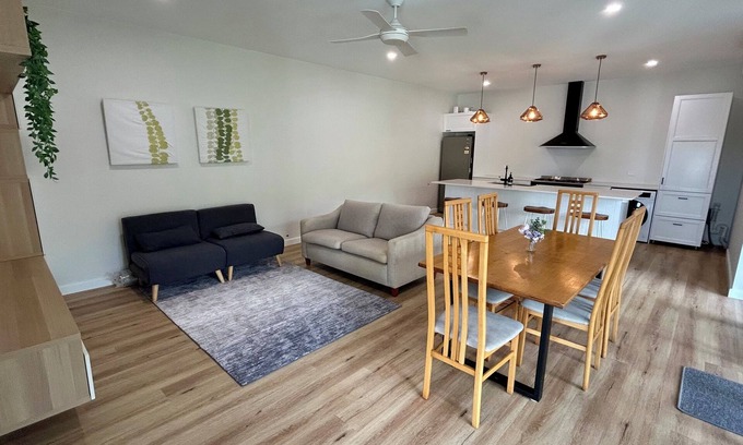 Wallsend Apartment | "Coriden" secluded apartment nestled in the bush