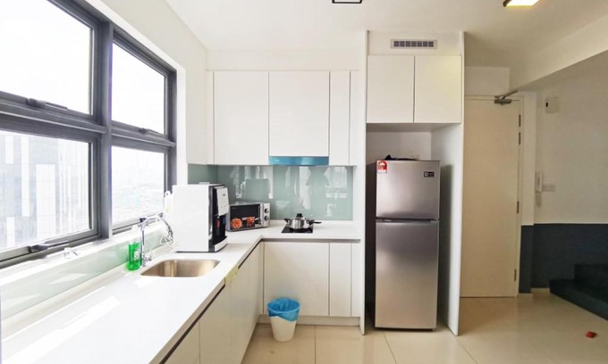 Taman Mutiara Apartment | Corner Duplex Apartment @ EkoCheras (2BR)