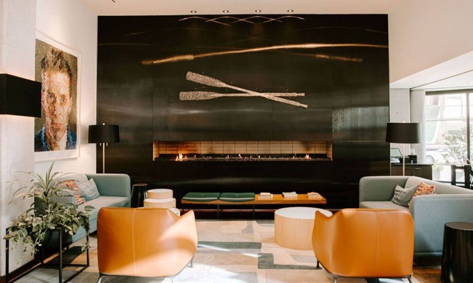 New Tacoma Apartment | Corner King Suite + Magnificent Art Display