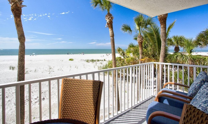 Madeira Beach Condo | Corner Unit 1st Floor Condo. Newly Updated. Incredible Beach Views. Exceptional Location.